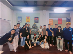 Không Khí Noel Rộn Ràng Tại Các Lớp Học – Trung Tâm Du Học EBT
